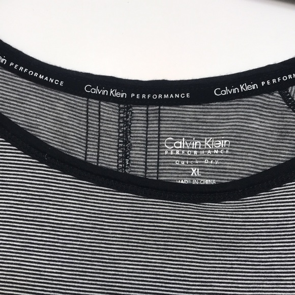 Performance Tee - Picture 3 of 4